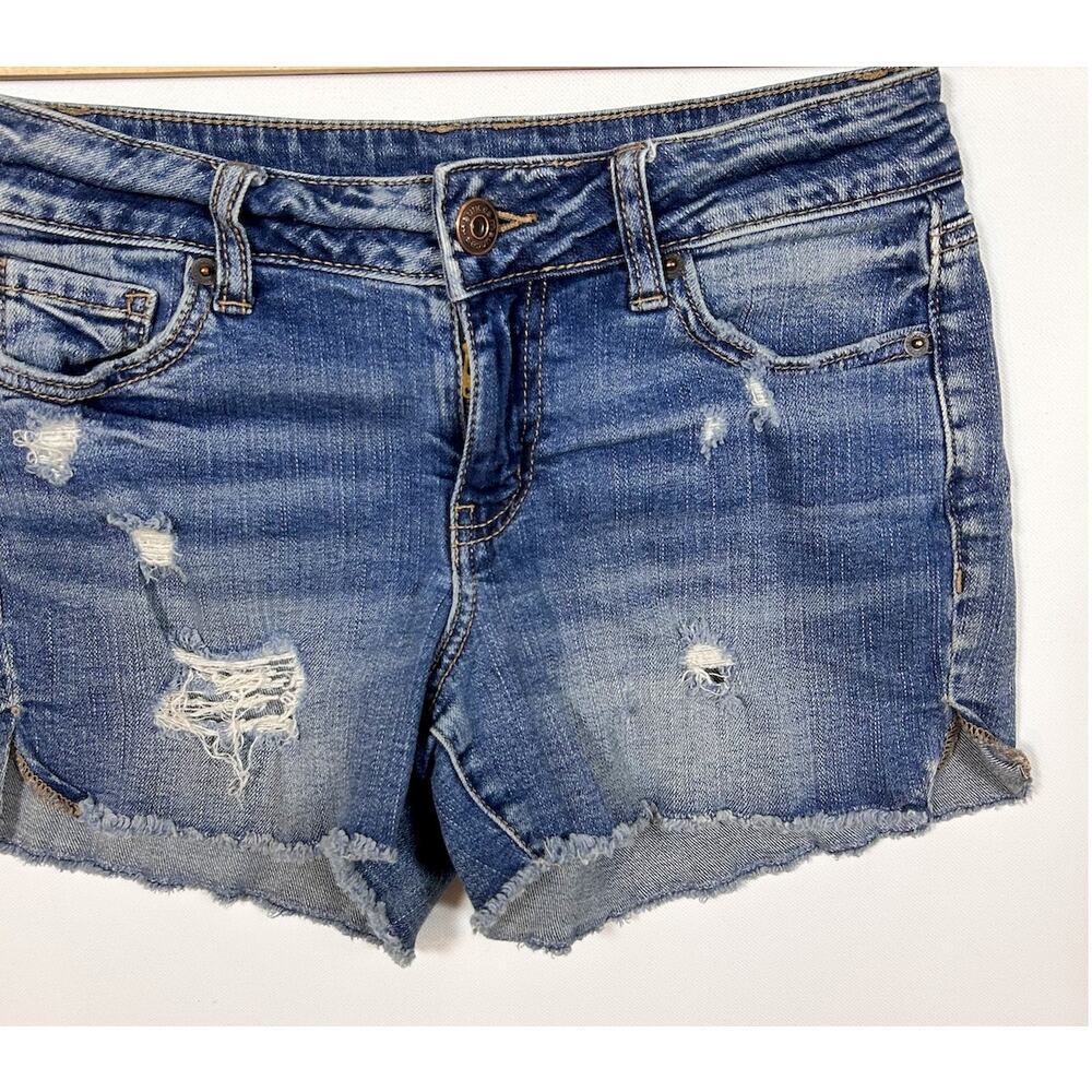 CLEARANCE Denim Boho Festival Summer Distressed Low Rise Cut Off Shorts 26"